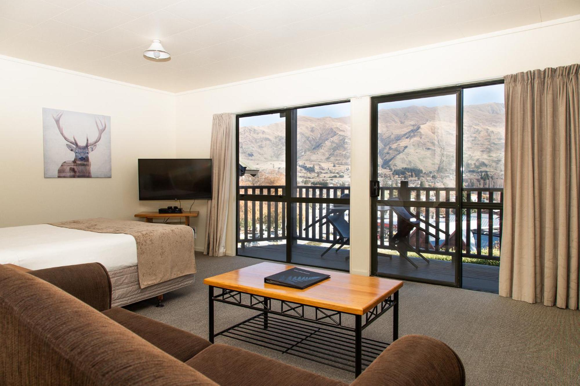 Ride Base Wanaka Apartments Екстер'єр фото