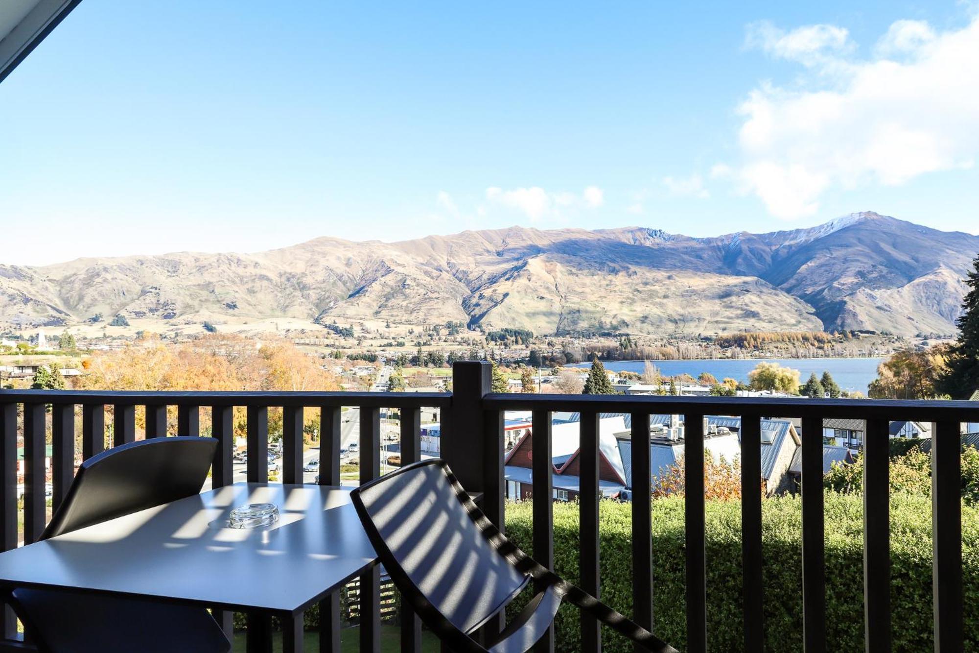 Ride Base Wanaka Apartments Екстер'єр фото