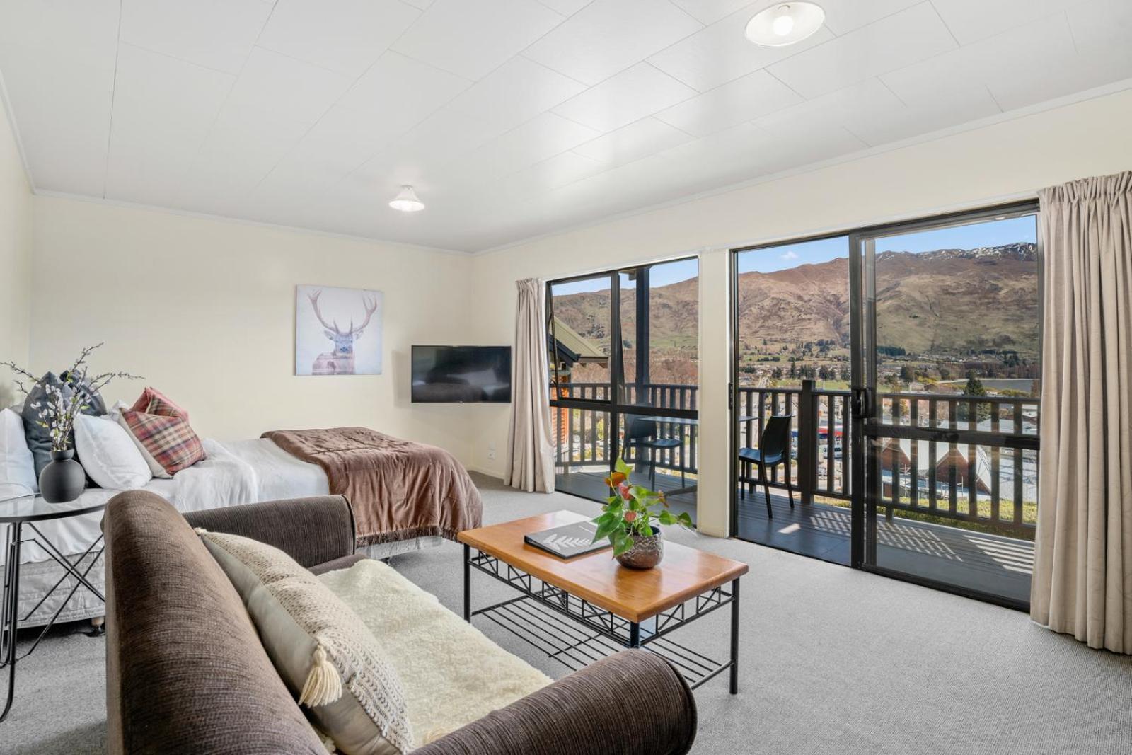 Ride Base Wanaka Apartments Екстер'єр фото