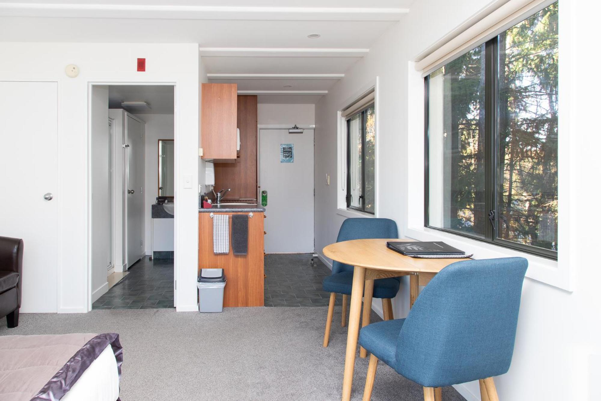Ride Base Wanaka Apartments Екстер'єр фото